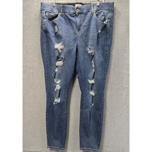 Torrid Bombshell Skinny Distressed Jeans Size 20R